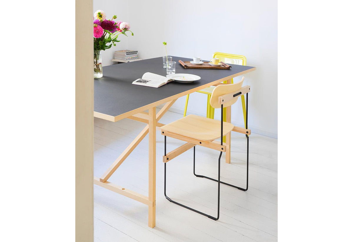 Egon dining table, Franz volhard, Nils holger moormann