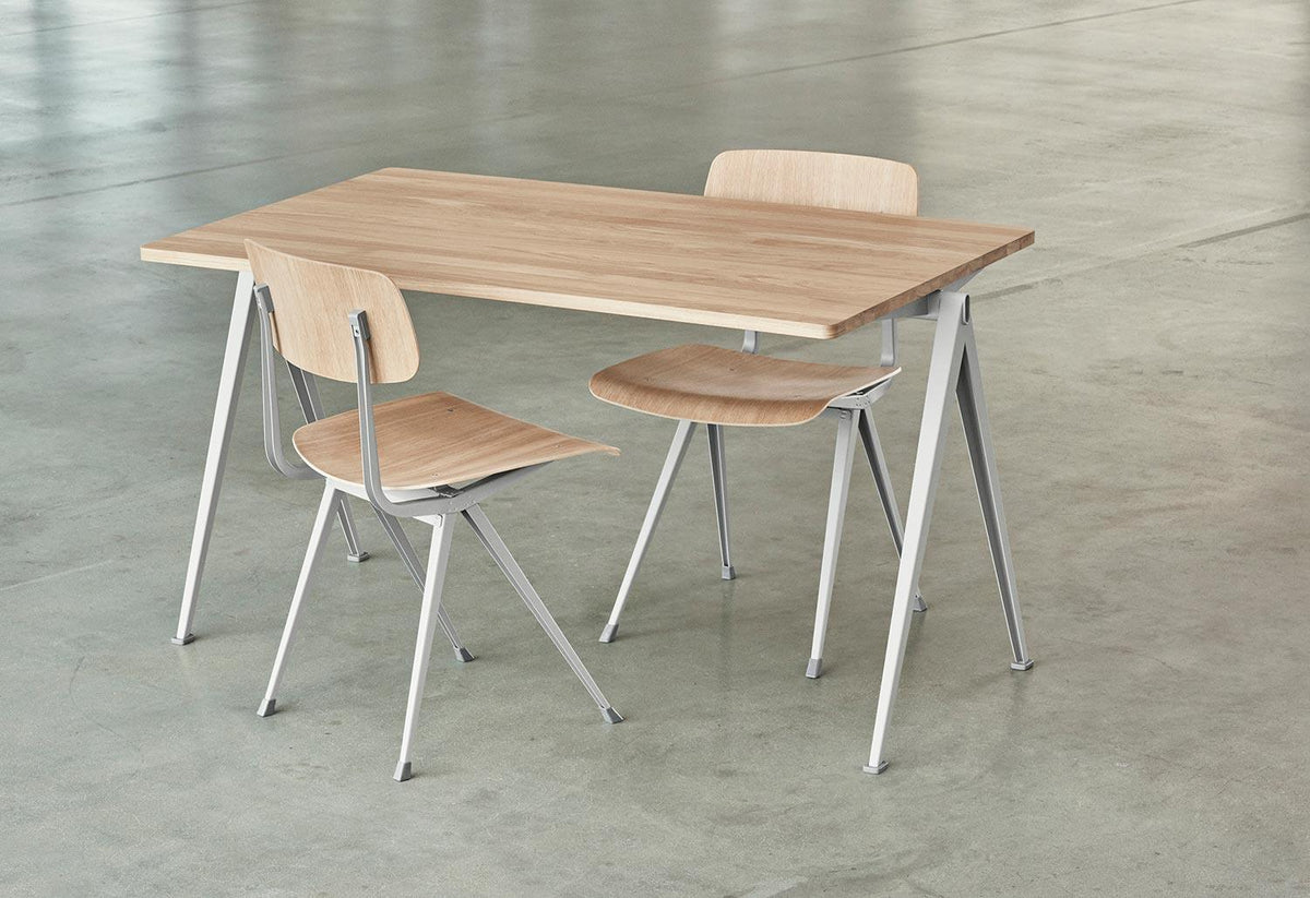 Pyramid Table, Wim rietveld, Hay