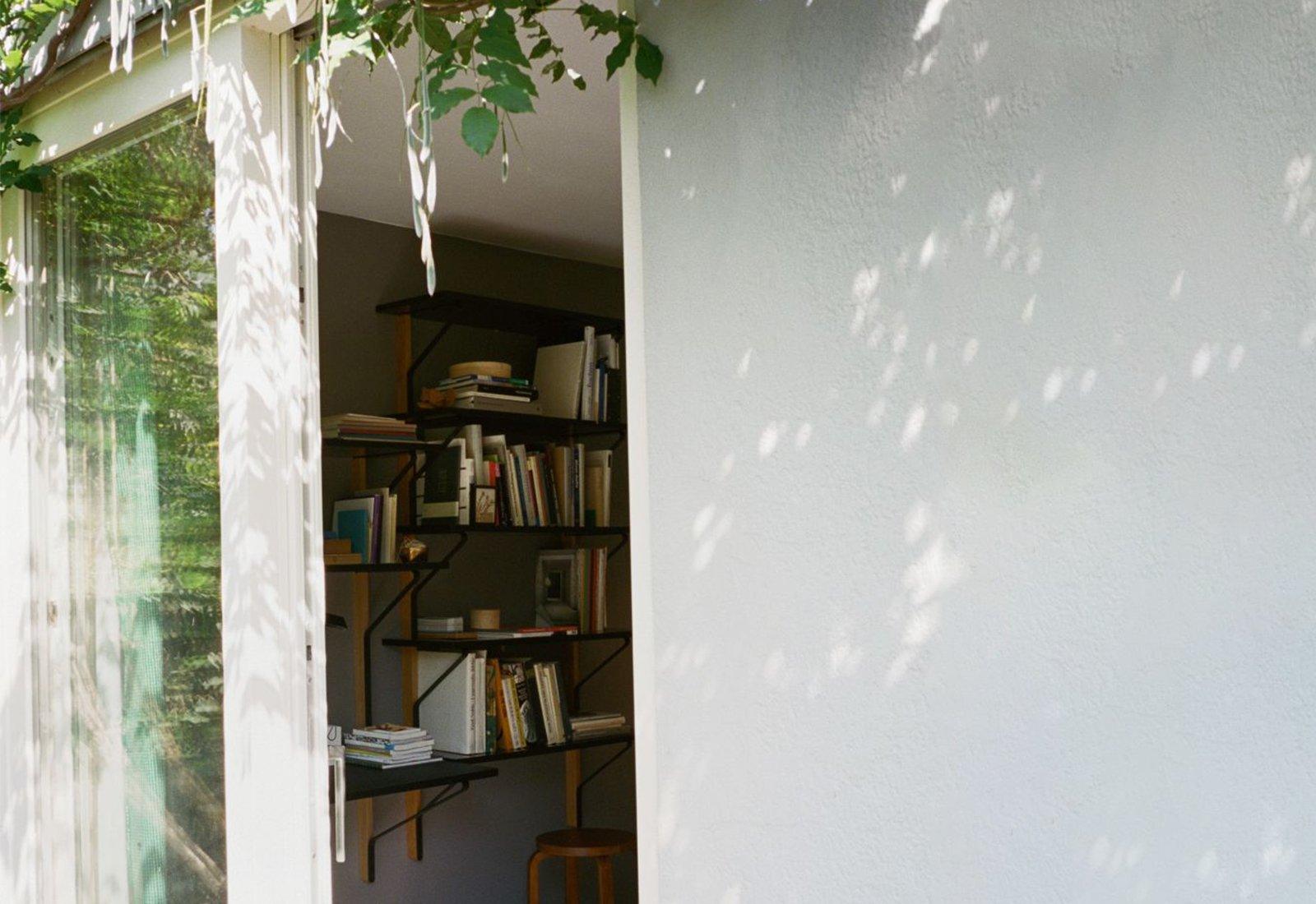 REB 010 Kaari shelf w desk, 2015