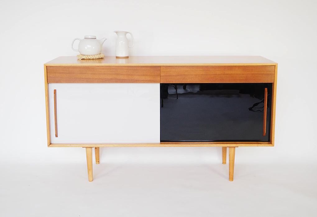Robin Day Hilleplan cabinet | 1952