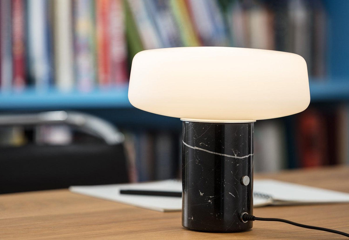 Solid Table Lamp, Terence woodgate, Case furniture
