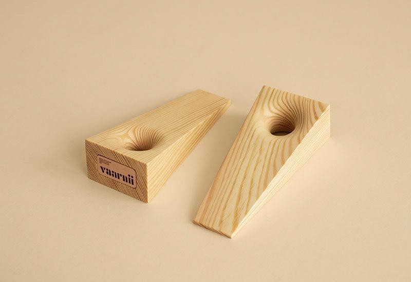 Two 011 Doorstops by Vaarnii side by side.
