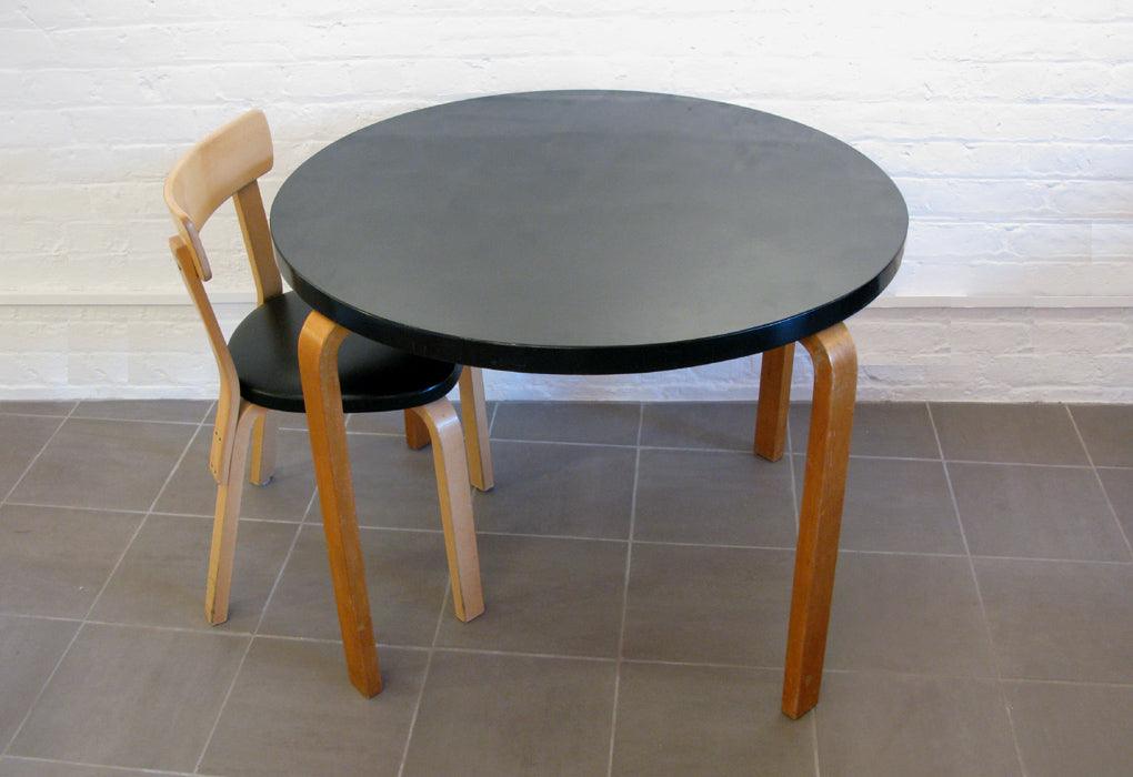 Alvar Aalto | dining table