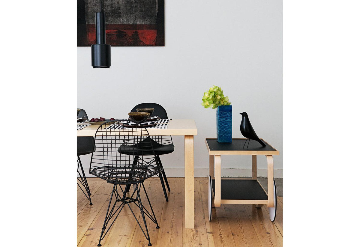 Aalto Table 82, Alvar aalto, Artek