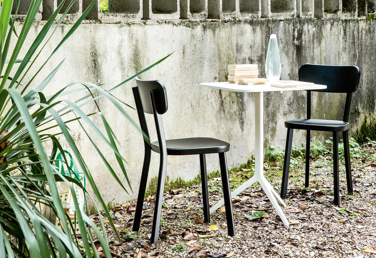 Central Table, 2011, Ronan and erwan bouroullec, Magis