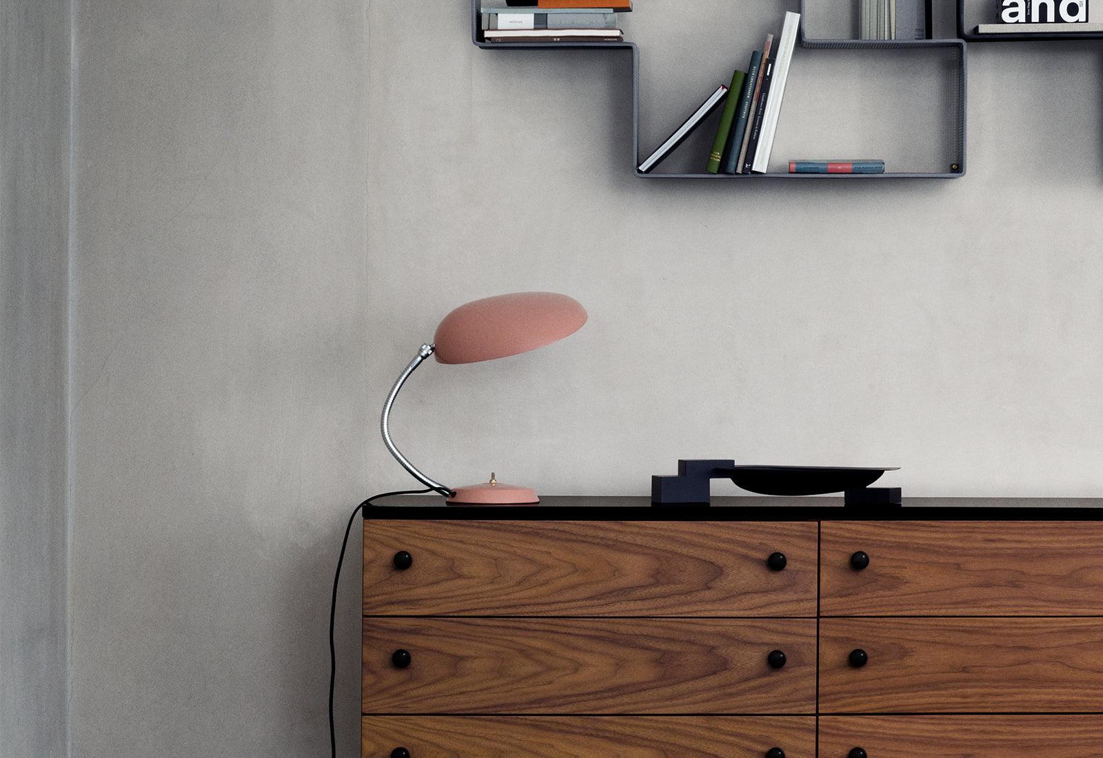 Cobra Table Lamp
