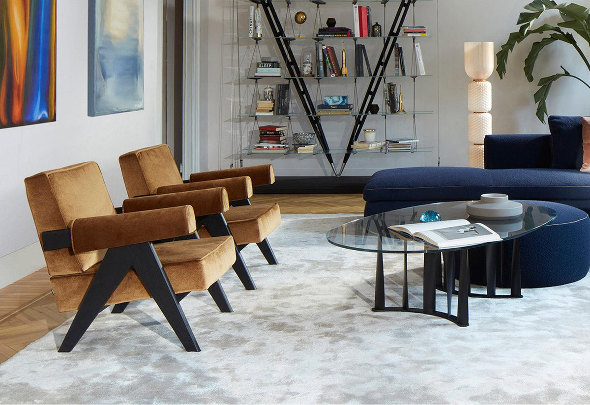 Capitol outlet complex armchair