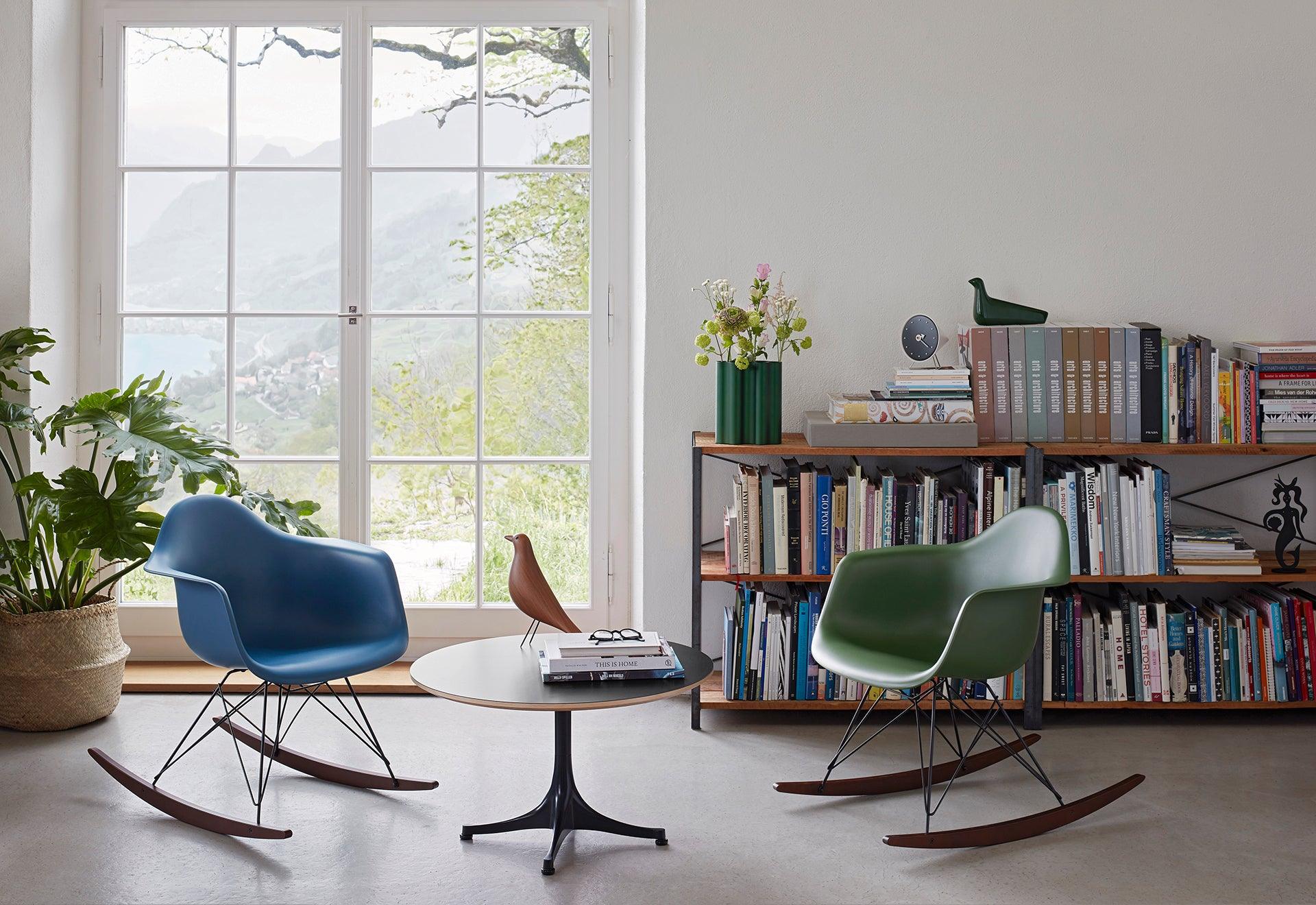 Eames RE RAR Rocking Chair