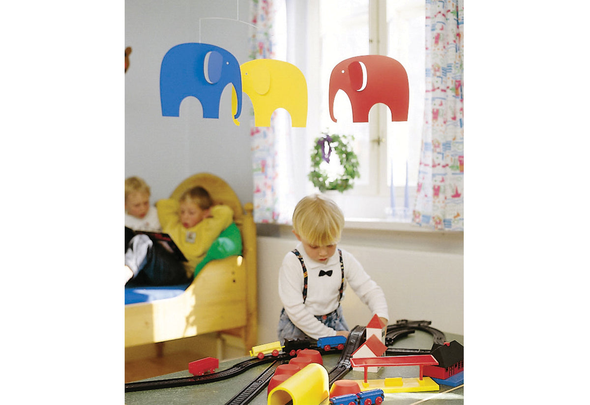 Elephant Party Mobile, Ole flensted, Flensted mobile