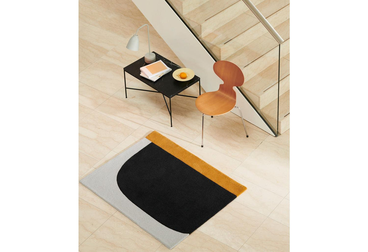 Ant Chair | 3 Legs, Arne jacobsen, Fritz hansen