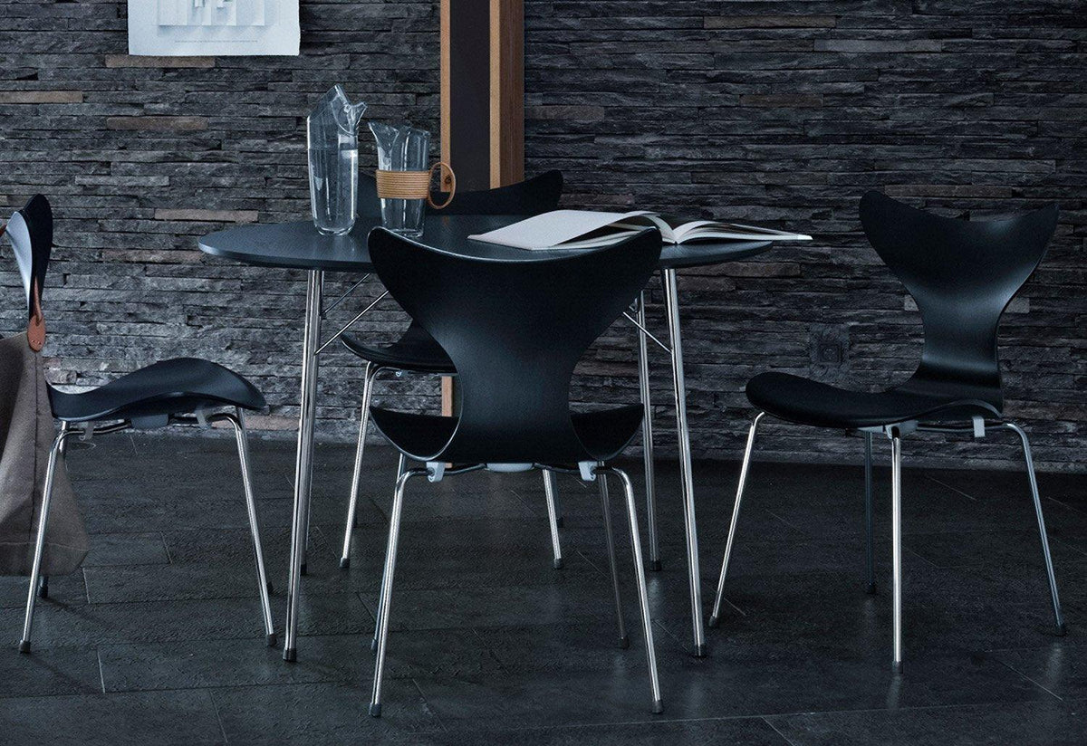 Lily Chair, Arne jacobsen, Fritz hansen