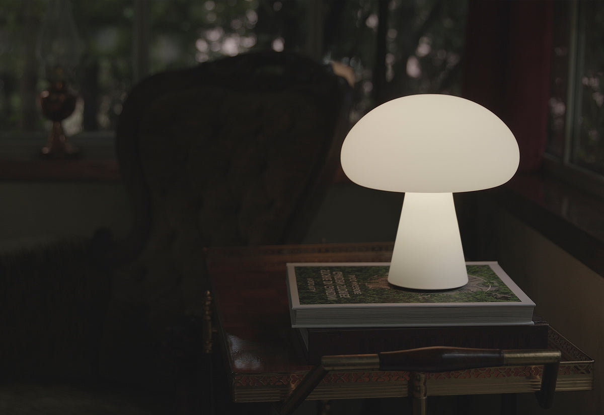 Obello Portable Lamp, Bill curry, Gubi