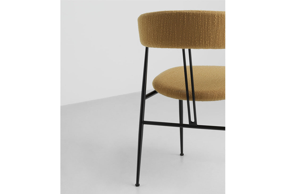 Violin Chair | Fully Upholstered, Gamfratesi, Gubi
