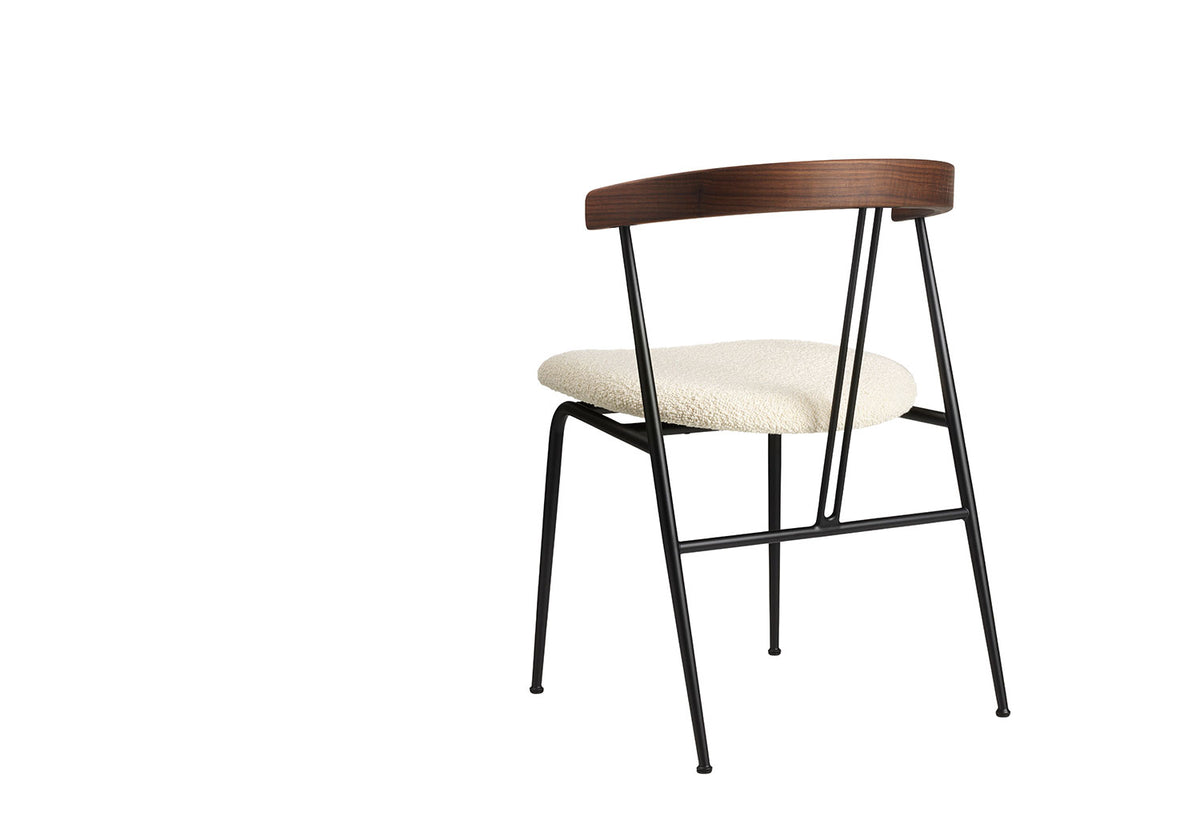 Violin Chair | Seat Upholstered, Gamfratesi, Gubi
