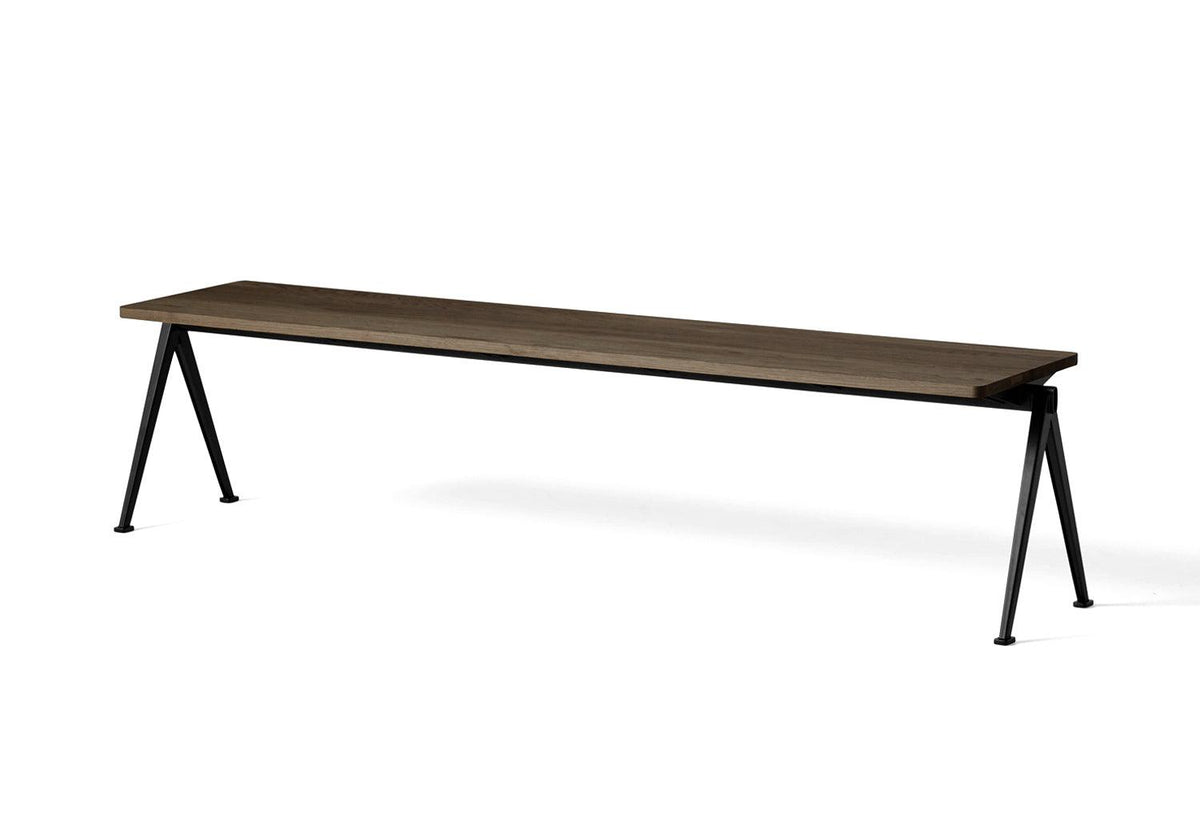 Pyramid Bench, Friso kramer & wim rietveld, Hay