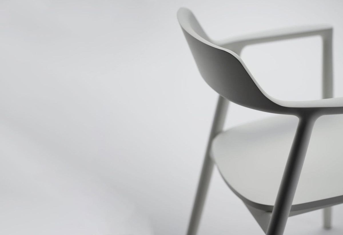 Hiroshima Wooden Armchair, Naoto fukasawa, Maruni