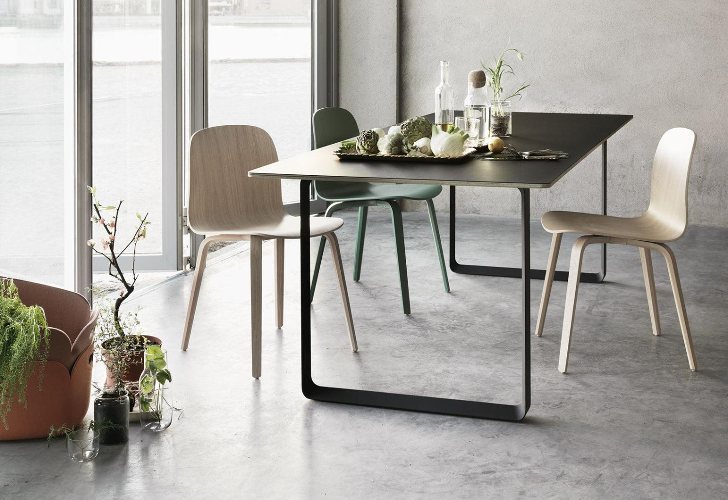 70/70 Table