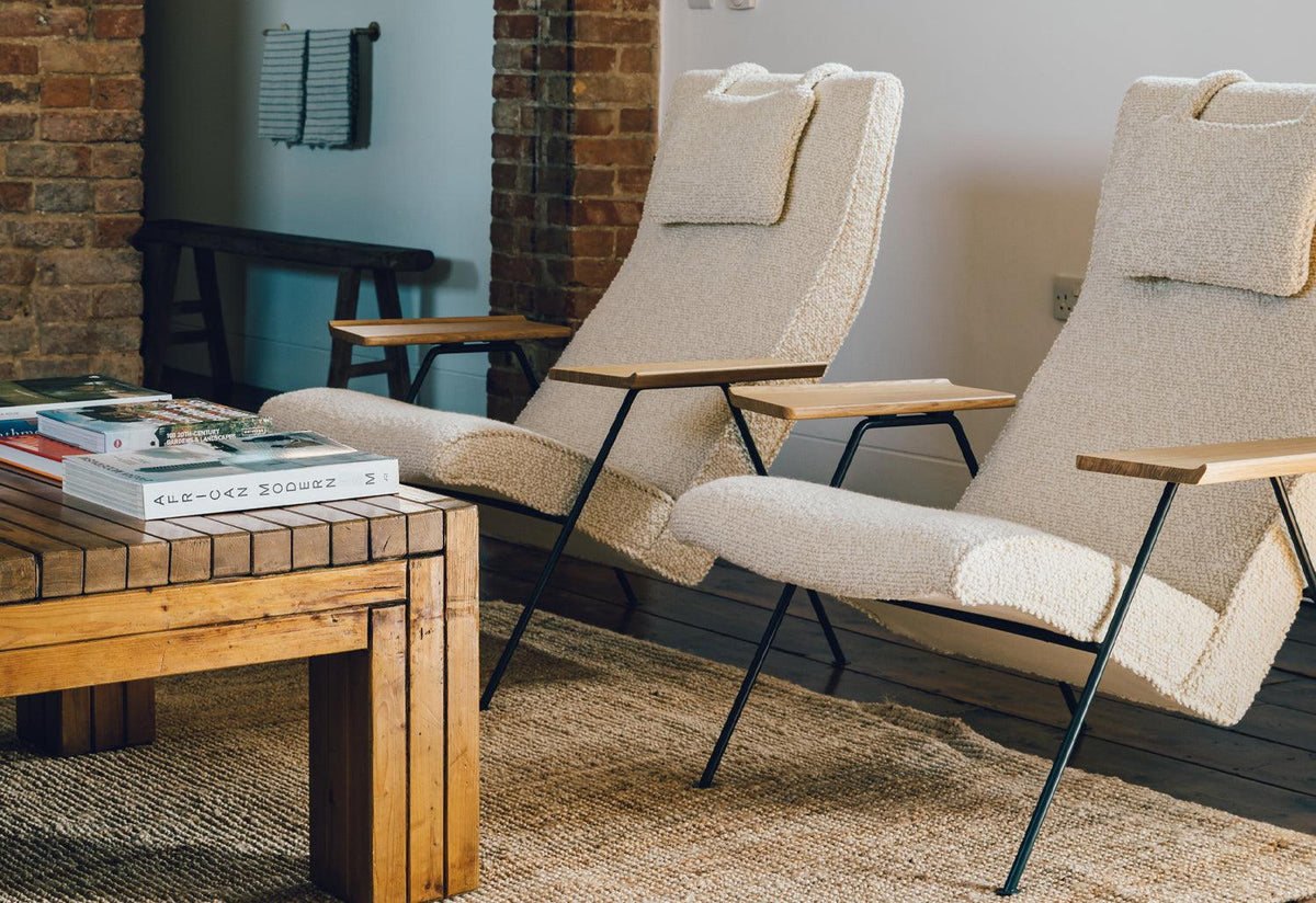 Reclining Chair, Robin day, Twentytwentyone