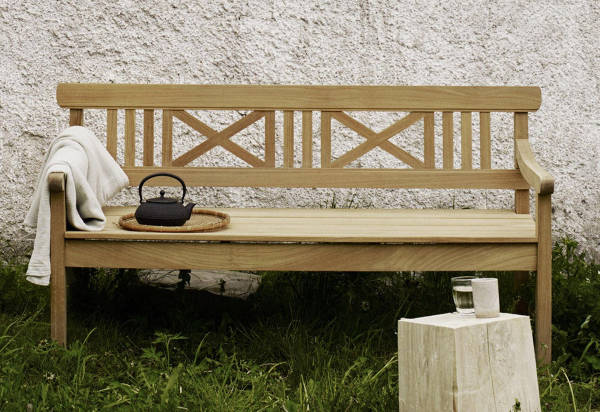 Drachmann Outdoor Bench, Bernt santesson, Fritz hansen