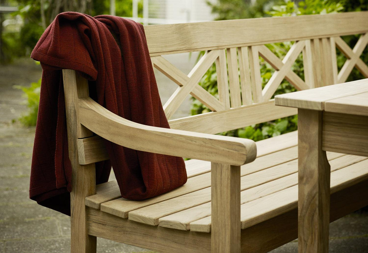 Drachmann Outdoor Bench, Bernt santesson, Fritz hansen