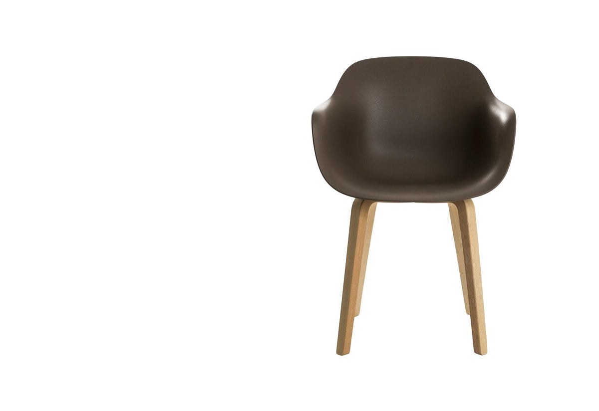 Substance Armchair, Naoto fukasawa, Magis