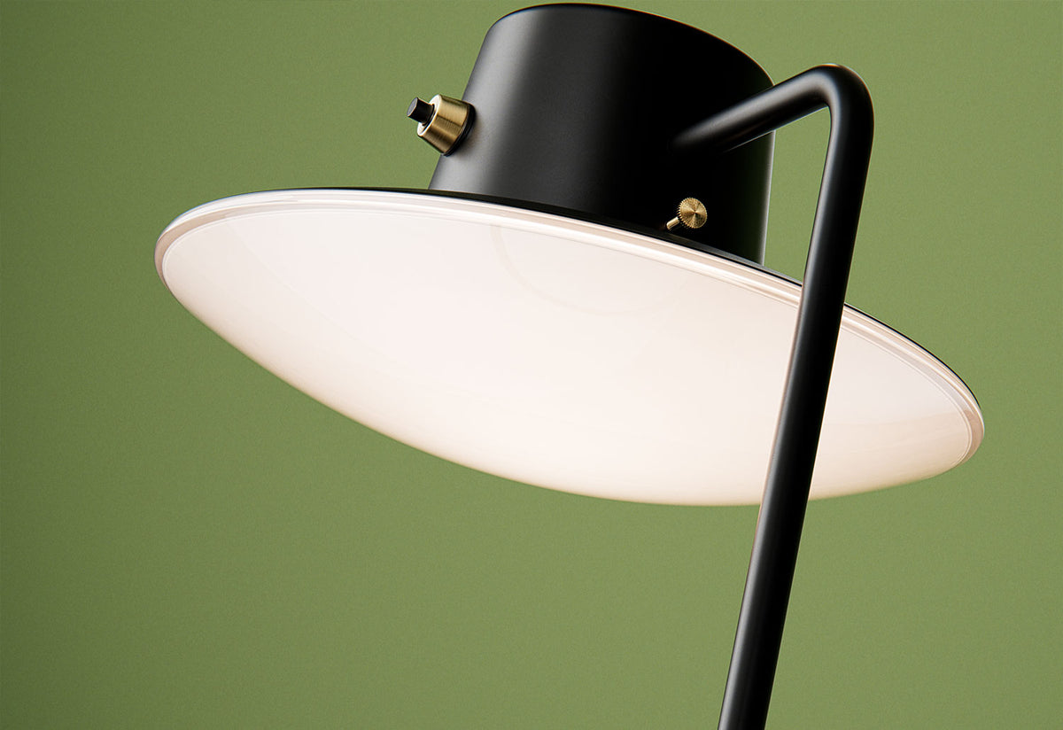 AJ Oxford Table Lamp, Arne jacobsen, Louis poulsen