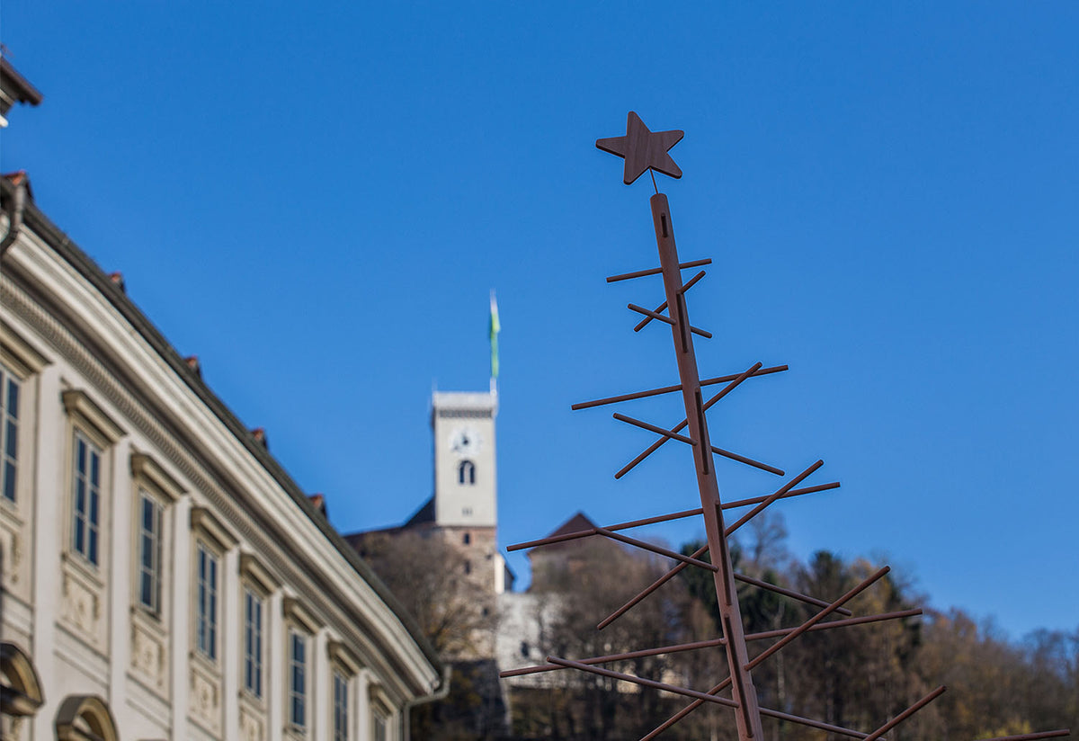 Wooden Tree with Star