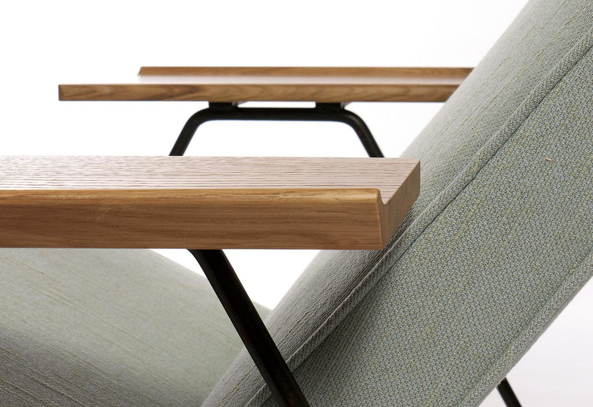 Reclining Chair, Robin day, Twentytwentyone