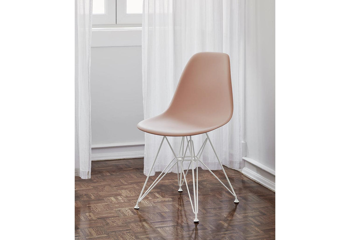 Eames RE DSR Side Chair with Upholstery, Charles and ray eames, Vitra