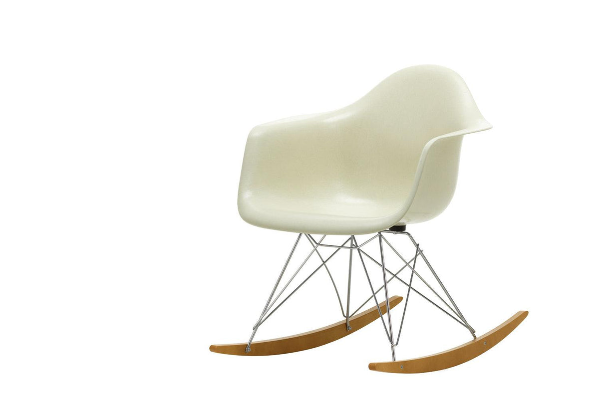 Eames Fiberglass RAR Armchair, Charles and ray eames, Vitra