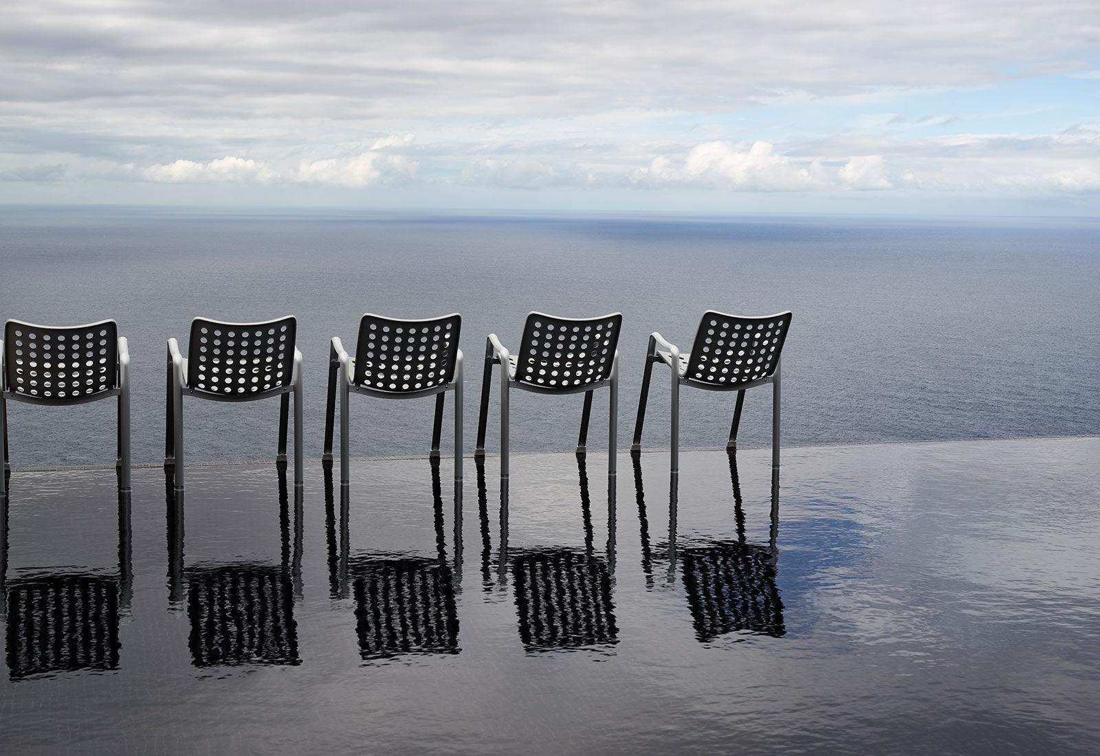 Landi Outdoor Chair