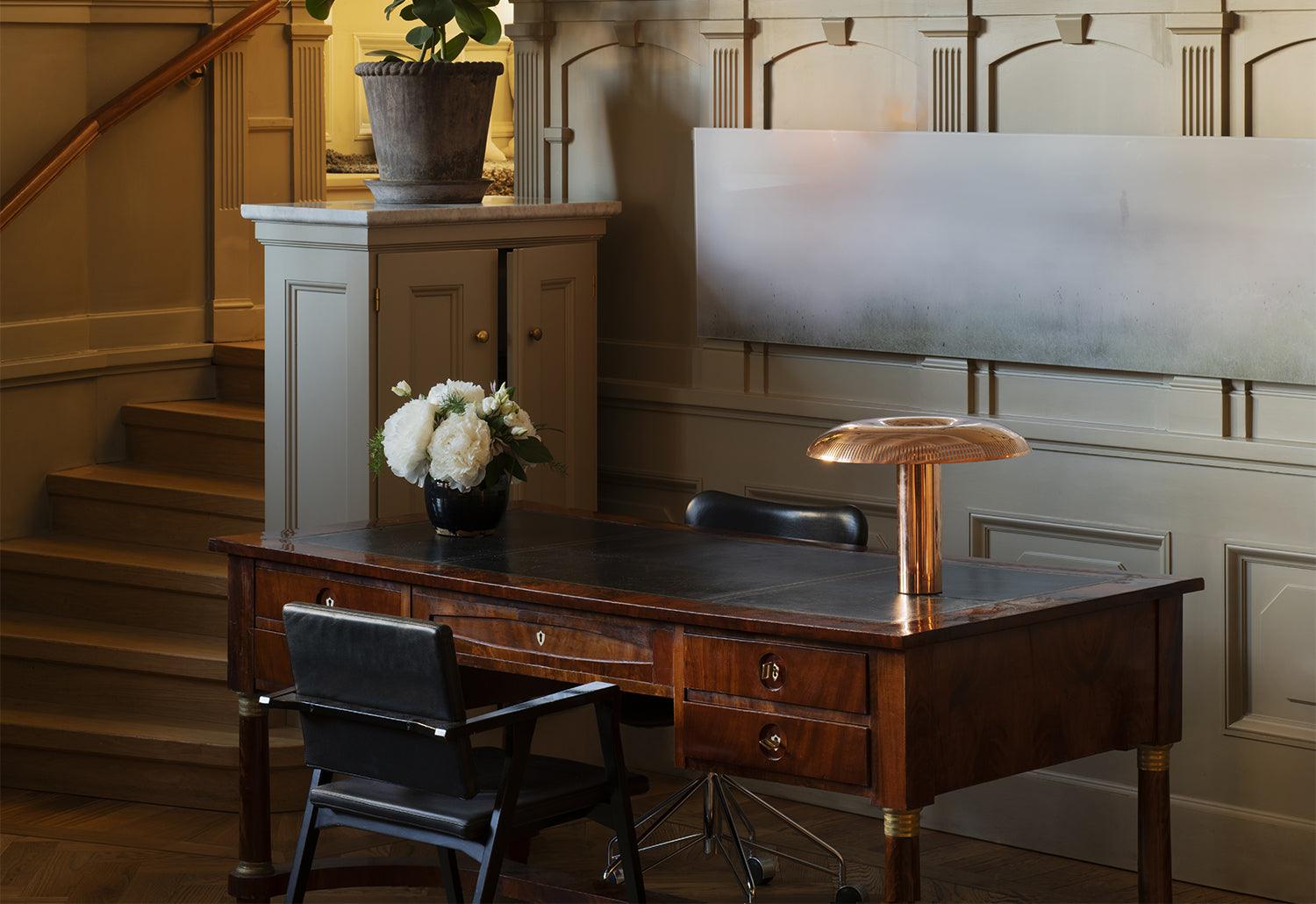 wastberg w203 ilumina lamp by Ilse Crawford in cooper finish.