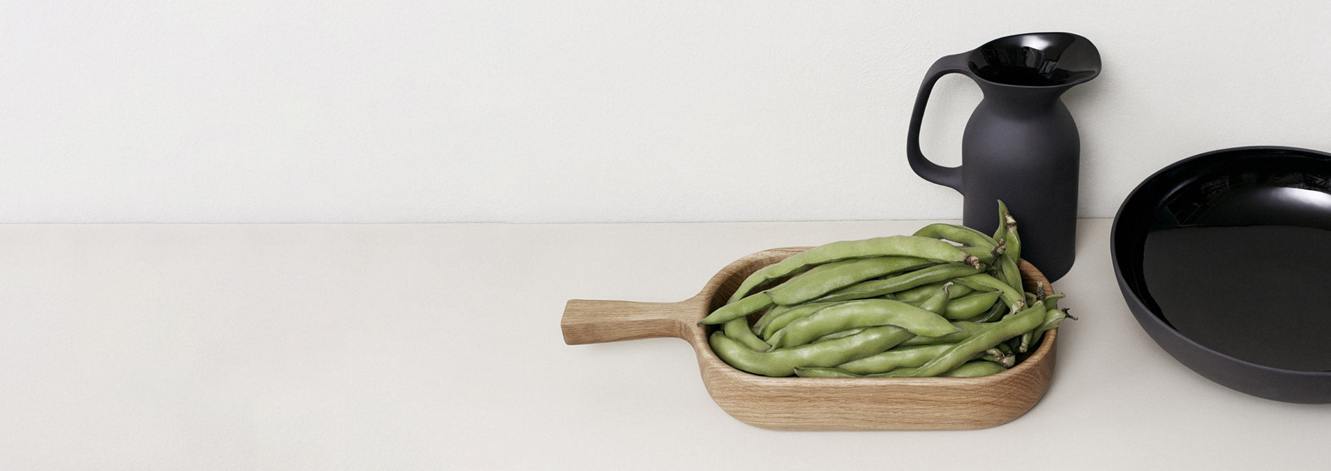 ★ロイヤルドルトン Olio Barber&Osgerby Dish Black Olio by Barber Osgerby | twentytwentyone Journal