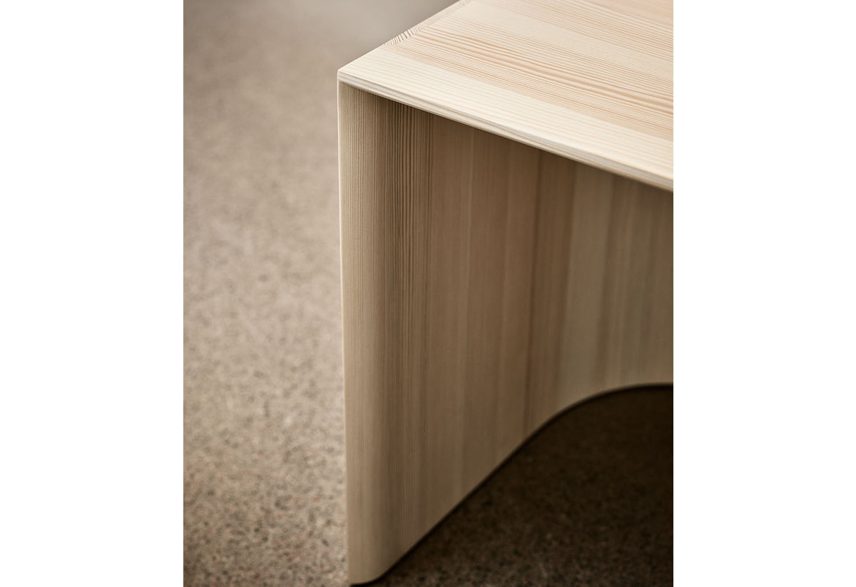 Taburet, 2021, Cecilie manz, Fritz hansen
