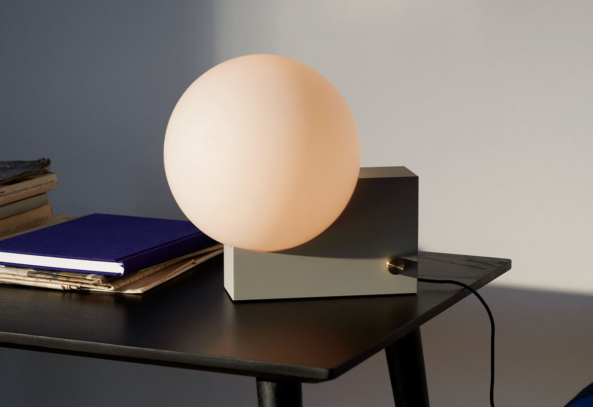 Journey Table Lamp, Signe hytte, Andtradition