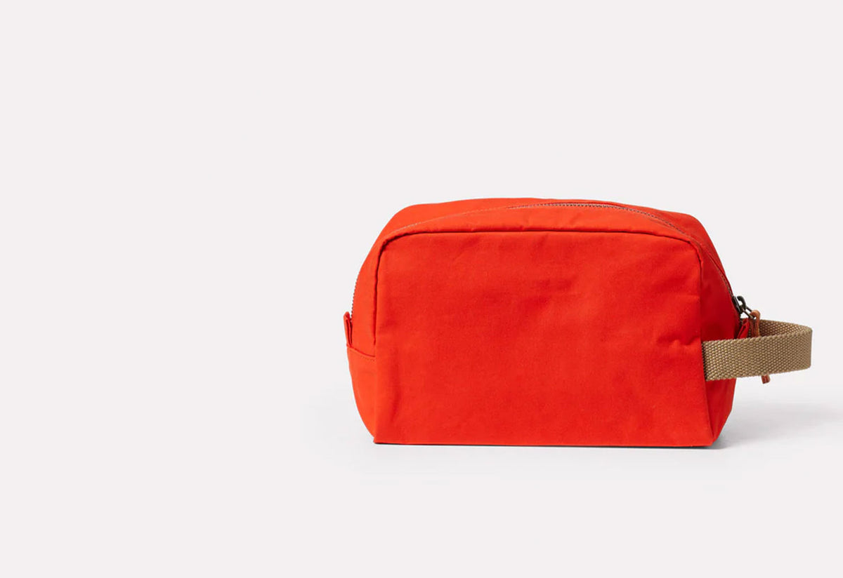 Simon Waxed Cotton Washbag, Ally capellino