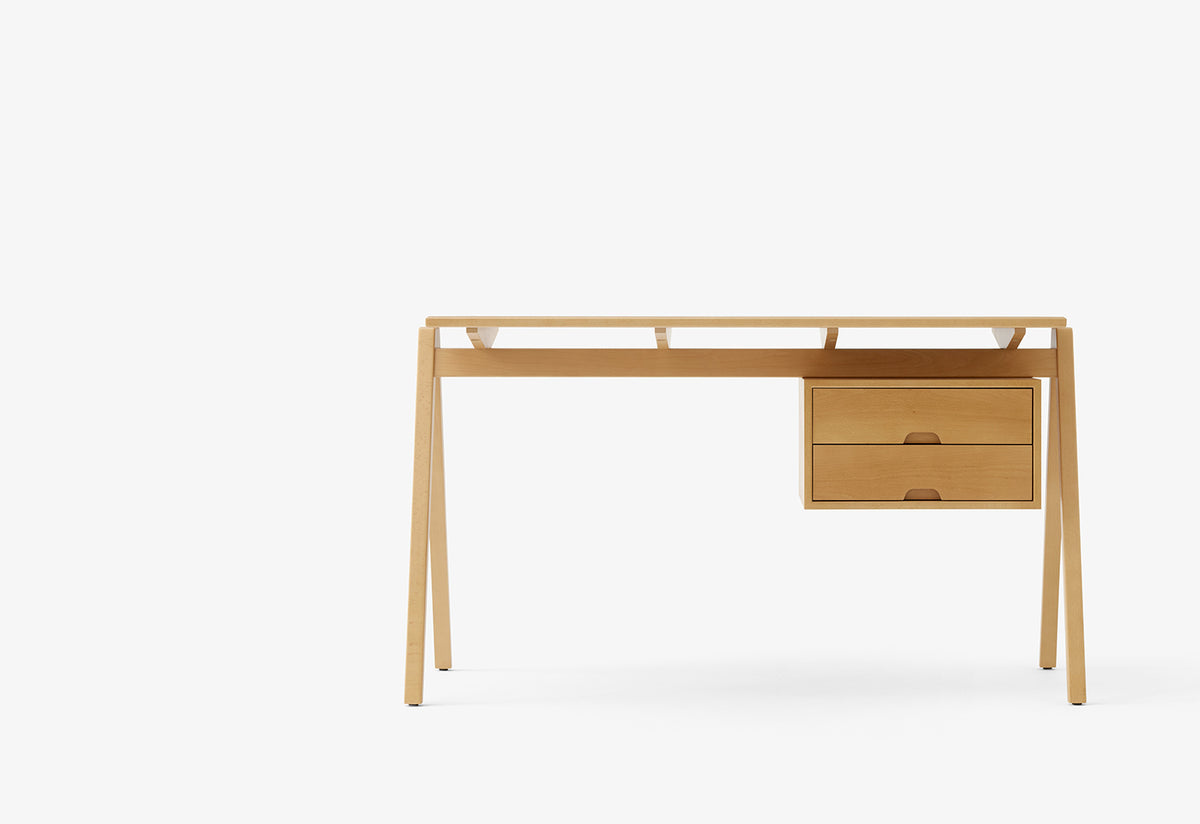 Daystak Desk, Robin day, Andtradition