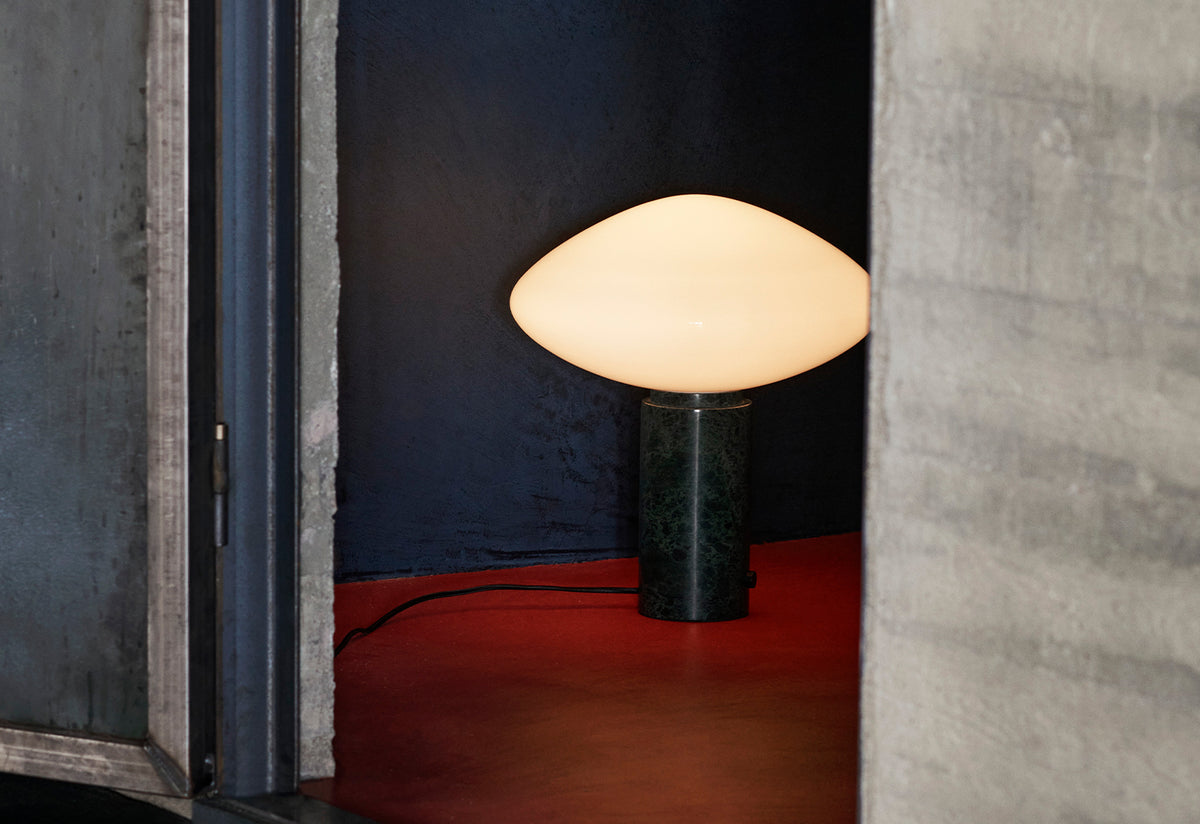 Mist AP17 Table Lamp, All the way to paris, Andtradition