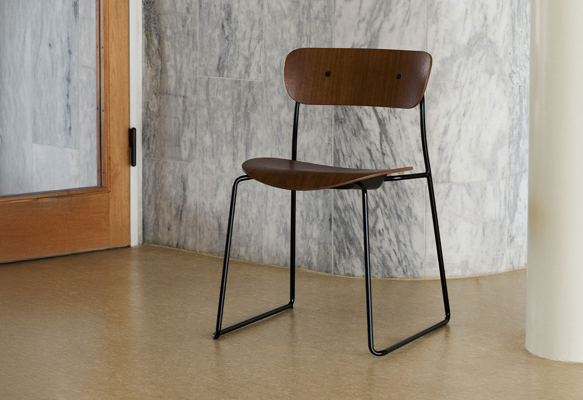 Pavilion Chair | Sled Base, Anderssen and voll, Andtradition