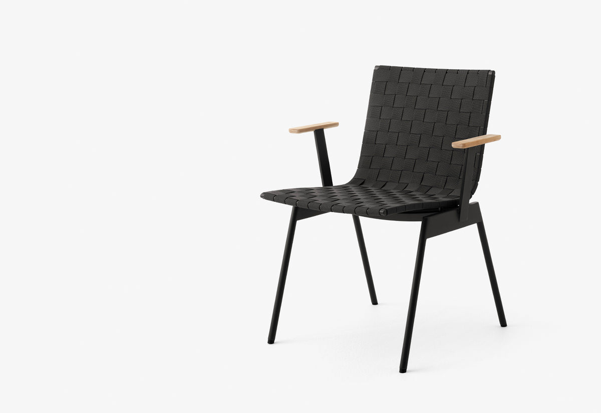 Ville Armchair, Anderssen and voll, Andtradition