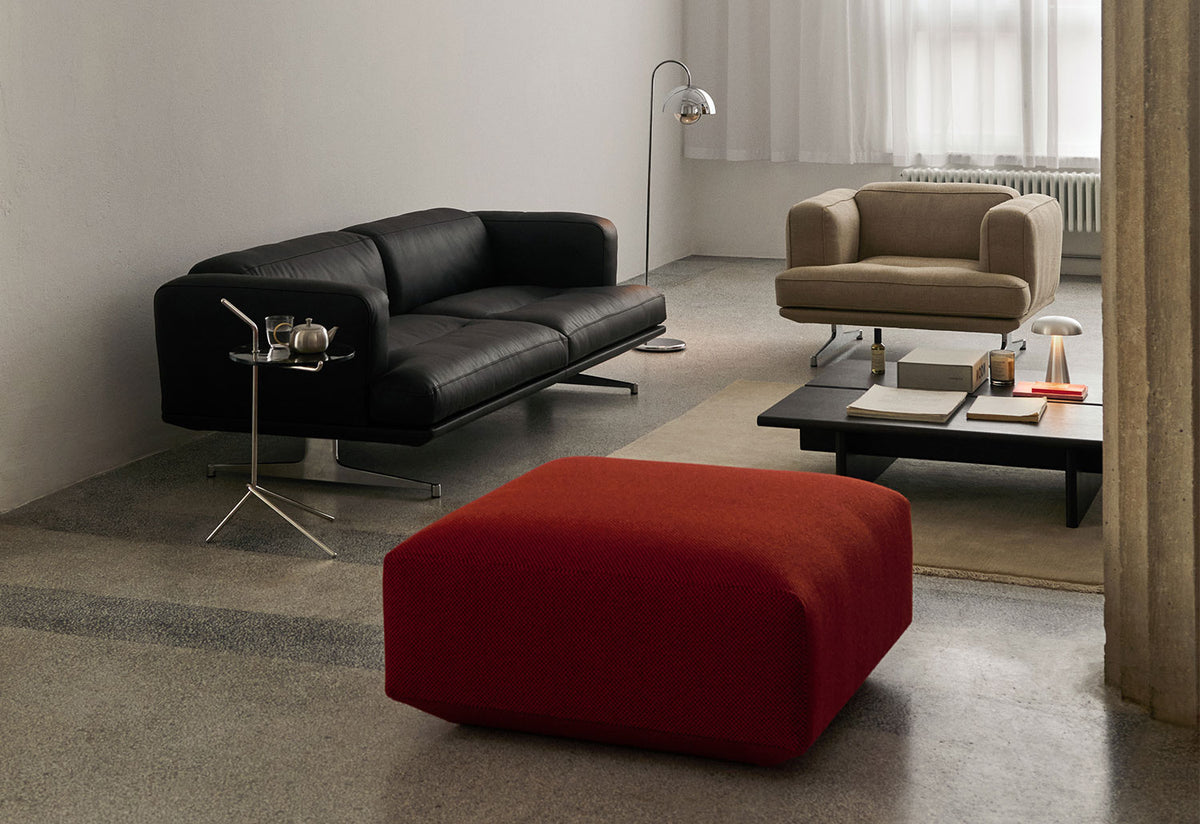 Develius Pouf, Edward van vliet, Andtradition