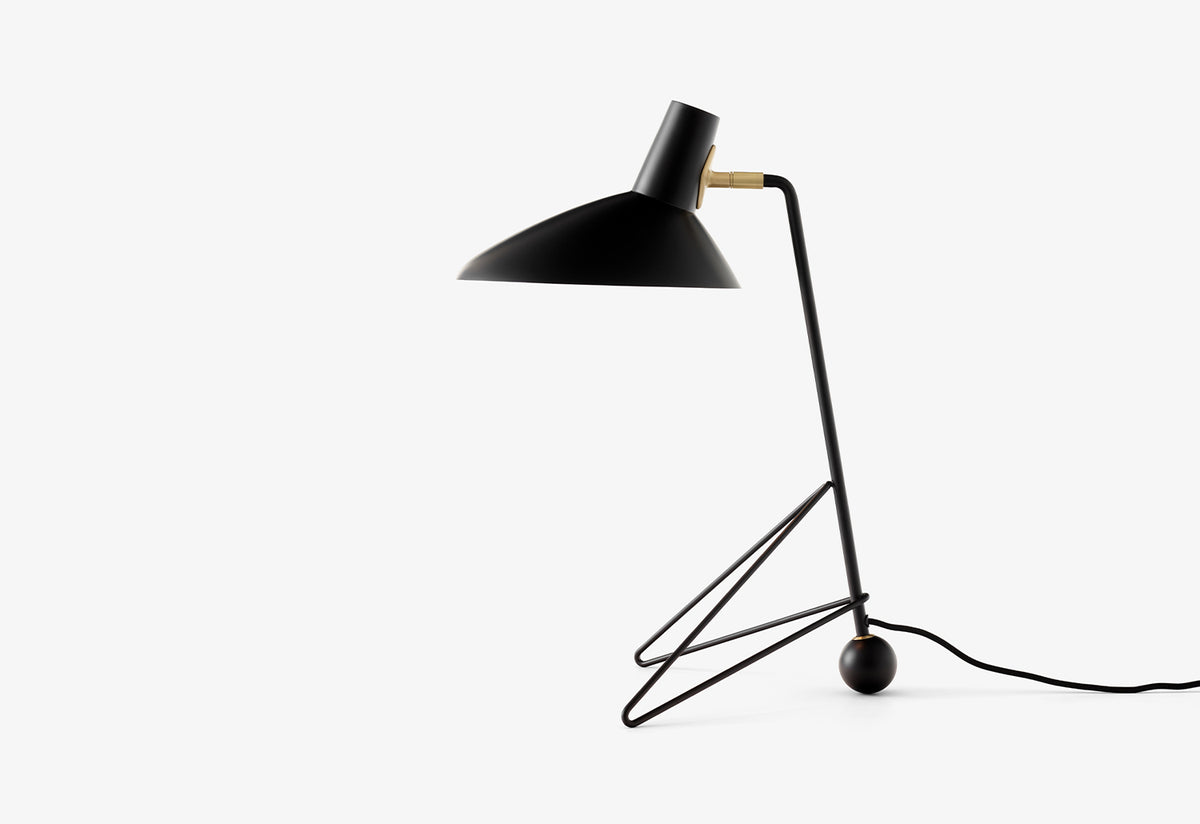 Tripod Table Light, Hvidt and molgaard, Andtradition