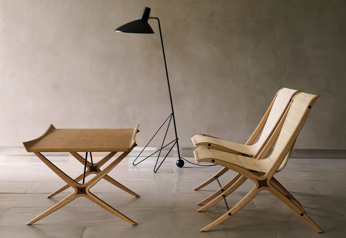 X Table, Hvidt and molgaard, Andtradition