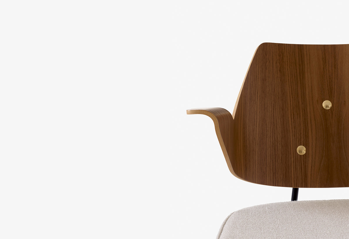 RFH Armchair, Robin day, Andtradition