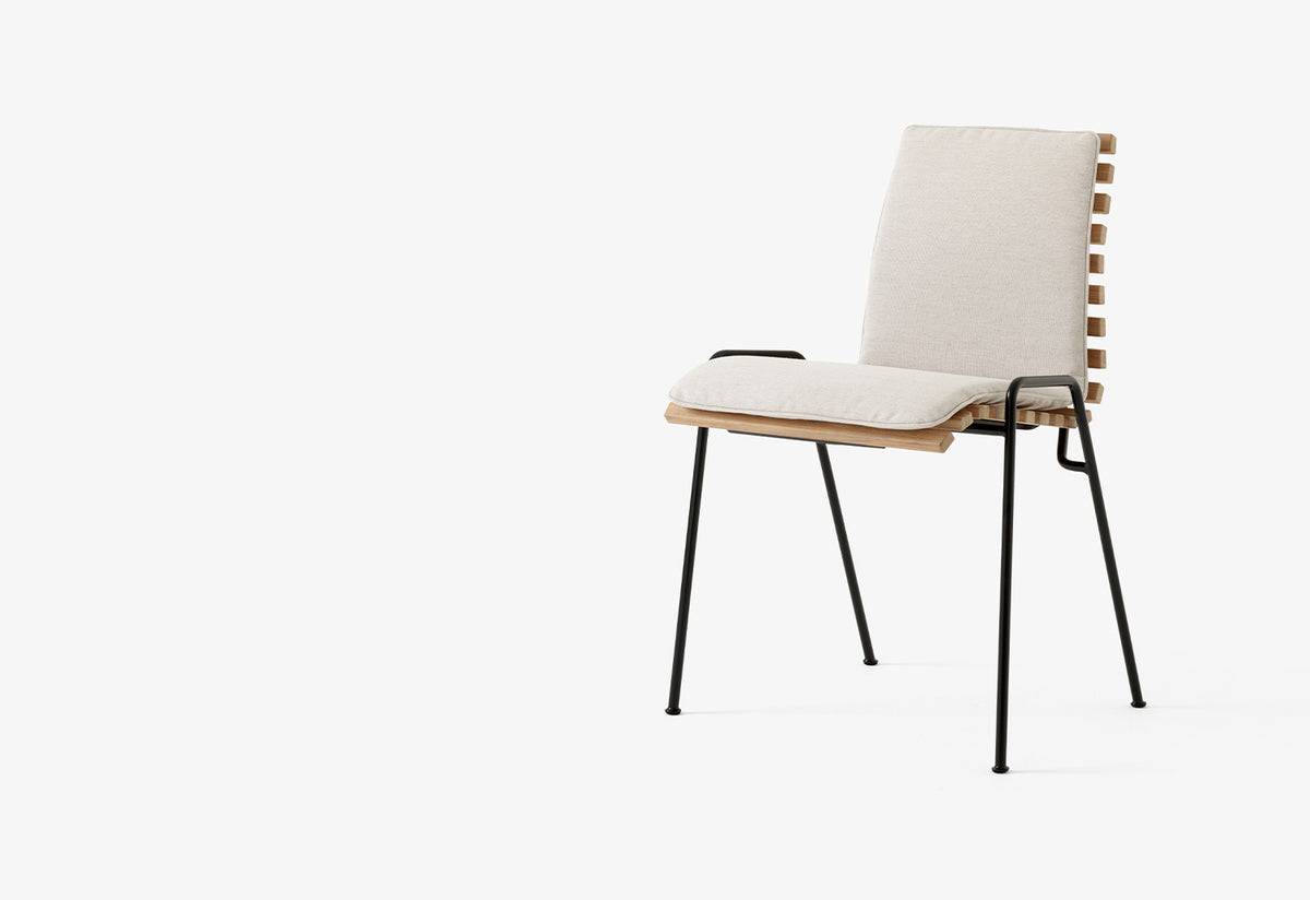 RFH Terrace Chair, Robin day, Andtradition