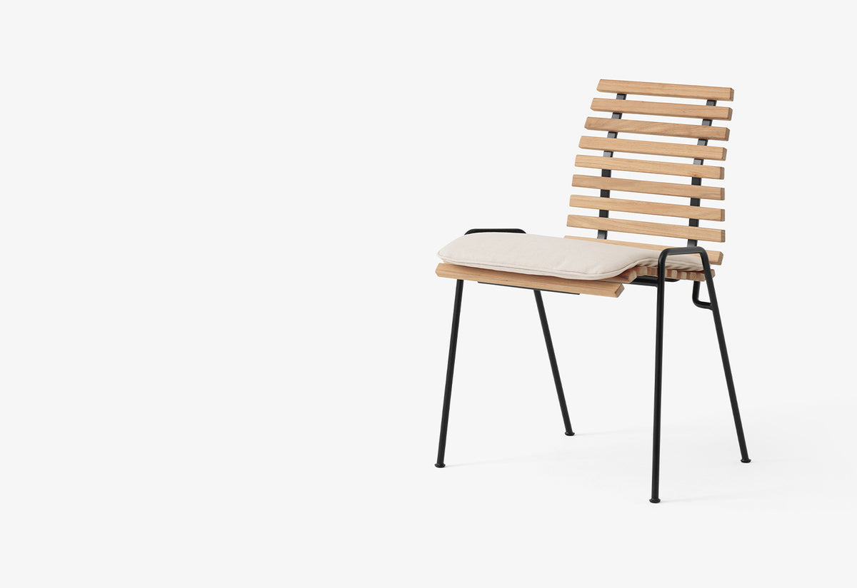 RFH Terrace Chair, Robin day, Andtradition