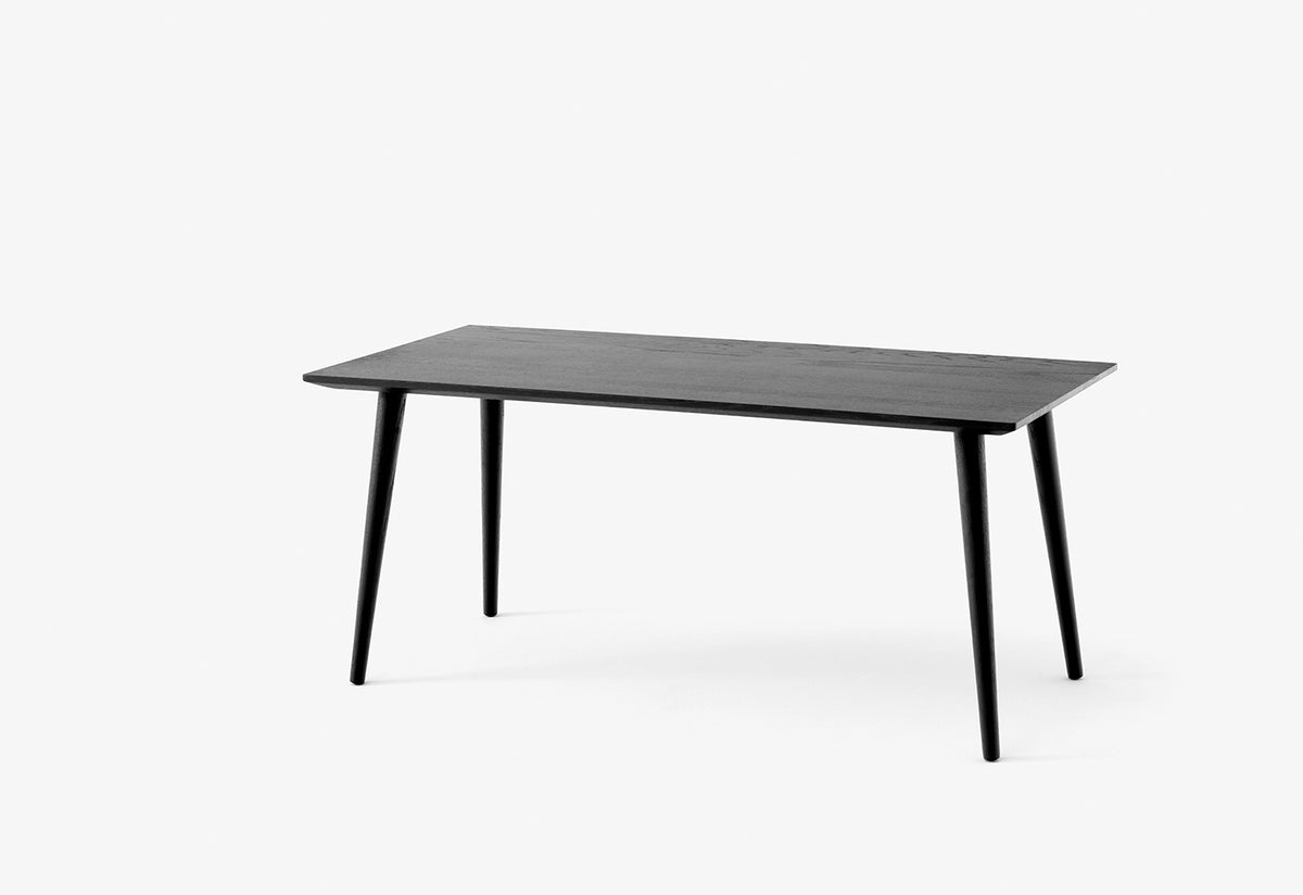 In Between Console Table, Sami kallio, Andtradition