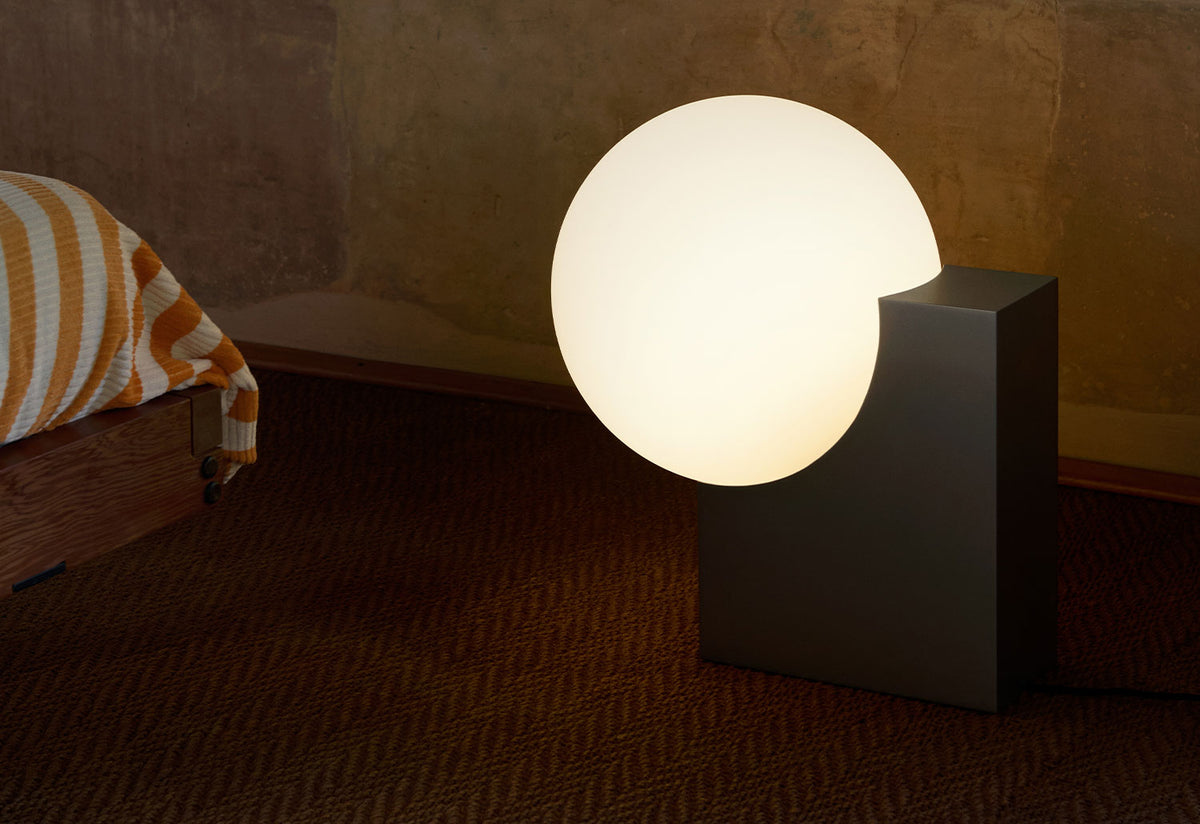 Journey Floor Lamp, Signe hytte, Andtradition