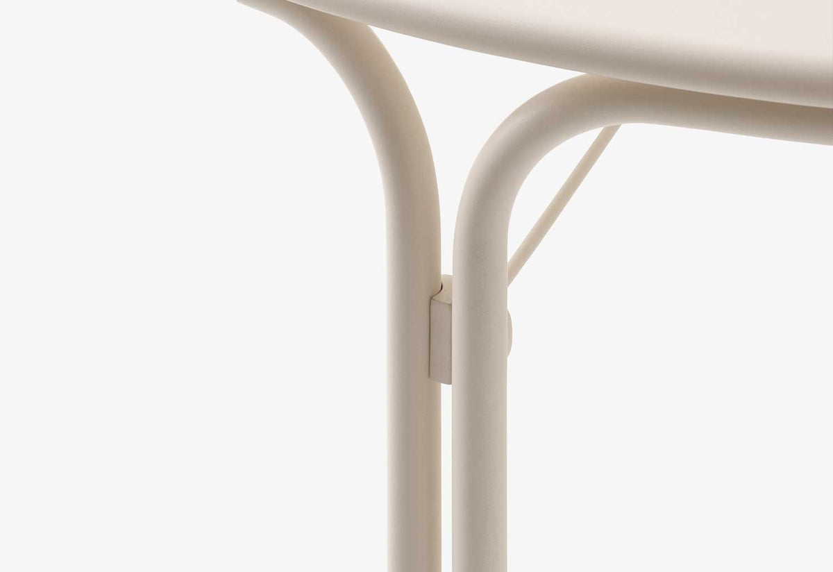 Thorvald Dining Table, Space copenhagen, Andtradition