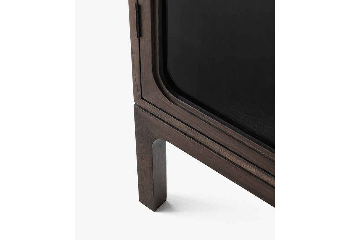 Trace Double Cabinet, Space copenhagen, Andtradition